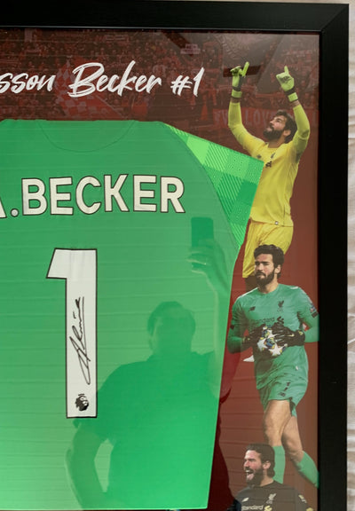 ALISSON BECKER - SIGNERT OG FERDIG INNRAMMET DRAKT "ART-FRAME" MED EKTEHETSBEVIS/COA