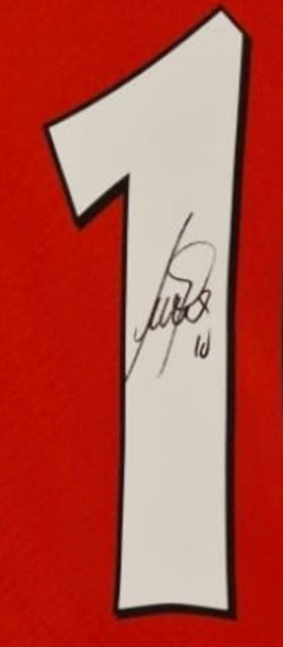 LUIS GARCIA - SIGNERT DRAKT MED EKTEHETSBEVIS/COA