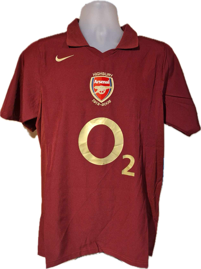 ROBERT PIRES - SIGNERT DRAKT MED EKTEHETSBEVIS/COA