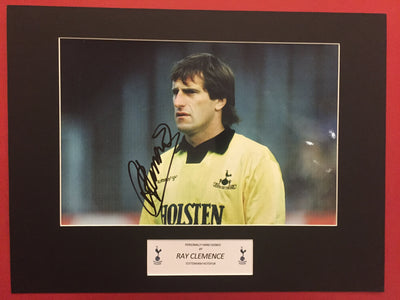 RAY CLEMENCE - SIGNERT BILDE MED EKTEHETSGARANTI/COA