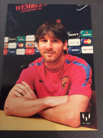 060. OFFICIAL MESSI CARD COLLECTION