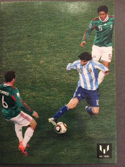 047. OFFICIAL MESSI CARD COLLECTION