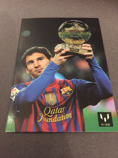103. OFFICIAL MESSI CARD COLLECTION