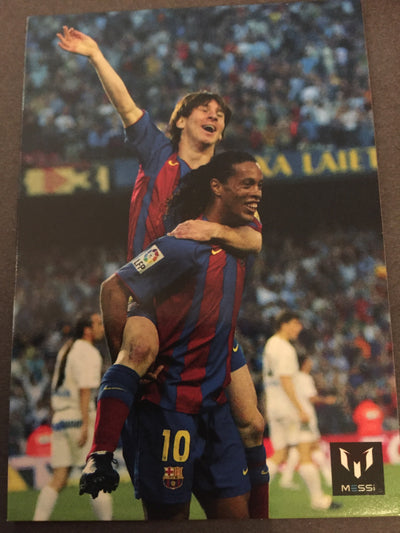 003. OFFICIAL MESSI CARD COLLECTION