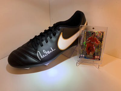 ROBBIE FOWLER - SIGNERT SKO MED EKTEHETSBEVIS/COA
